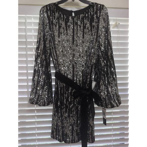 Betsy & AdamWomen's Long-Sleeve Tie-Waist Sequin Mini Dress size 2 - Picture 3 of 4